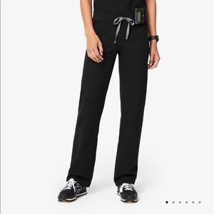 Figs Women’s Livingston Basic Scrub Pants -Small x Petite Length, Black